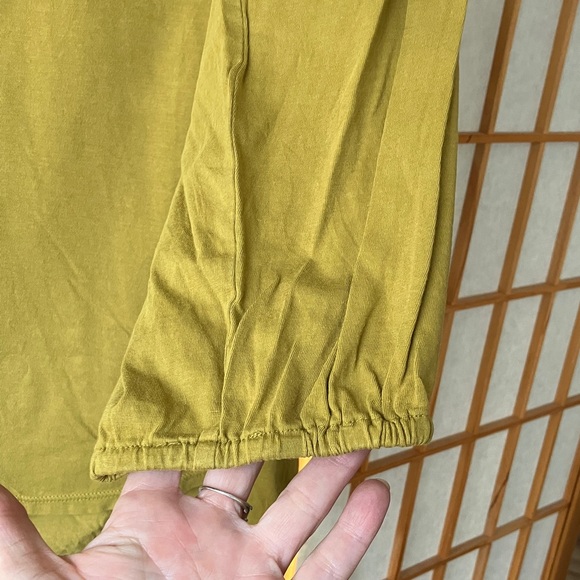 Garnet Hill M Olive Green Ruffle Long-Sleeved Top - Picture 2 of 6